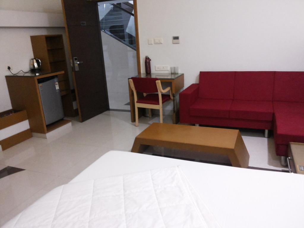 Somdeep Palace 3*