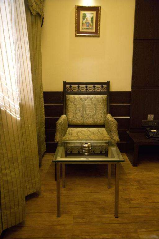 Hotel The Rajshahi Palace *