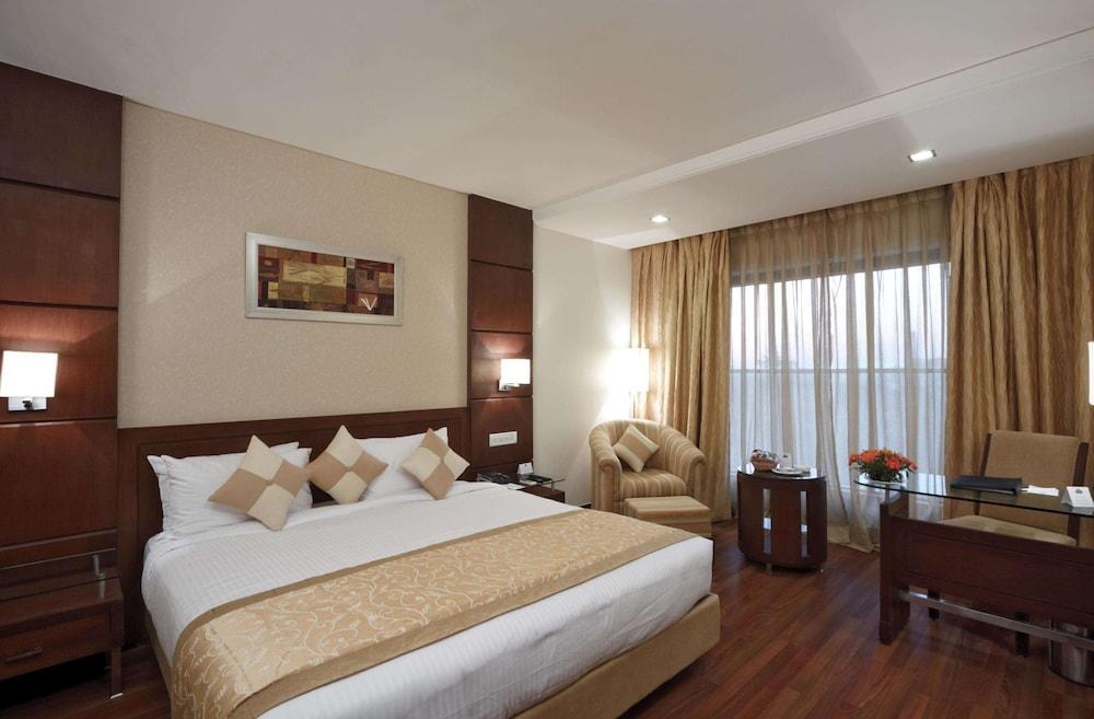 Surestay By Western Hotel Indore