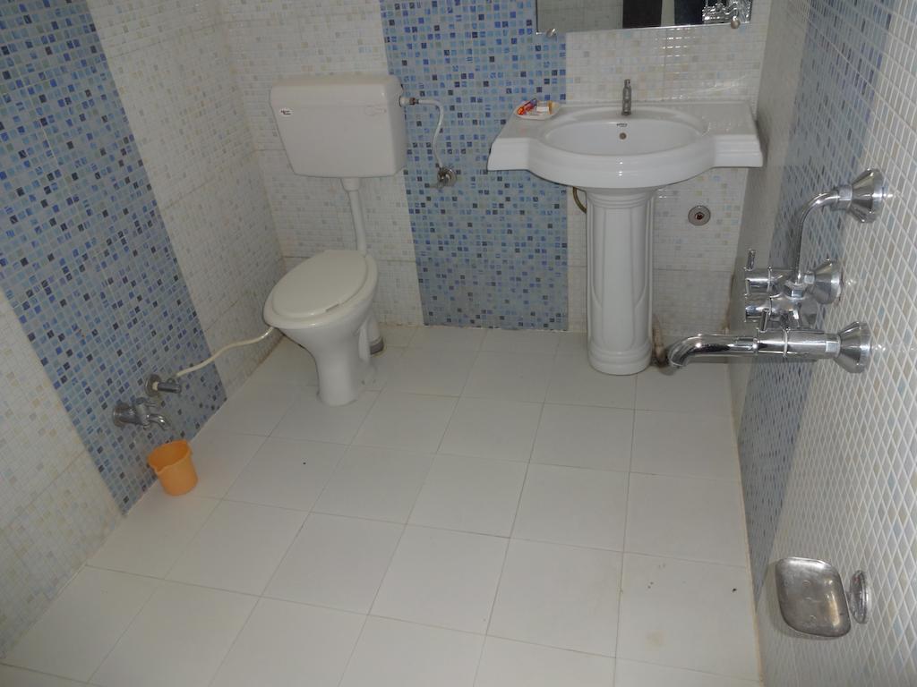 Mittal Avenue 3*