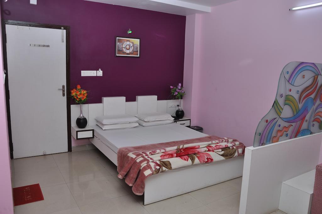Mittal Avenue Hotel Indore