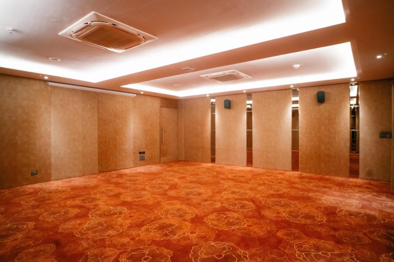 Playotel Premier Vijay Nagar 4* Indore