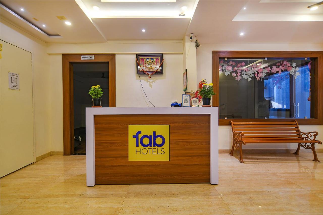 Hotel Fabhotel Shubhshree