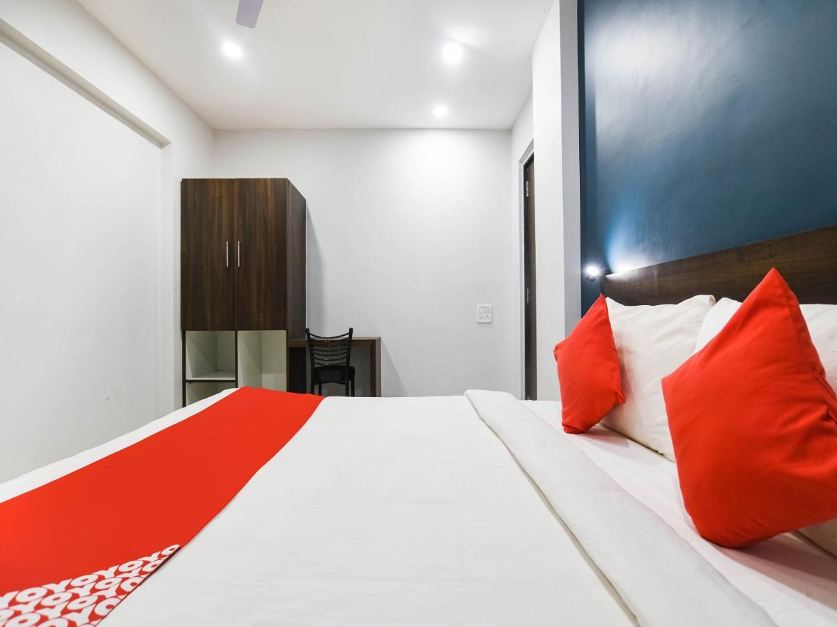 Hotel Oyo 77003 Shine Indore