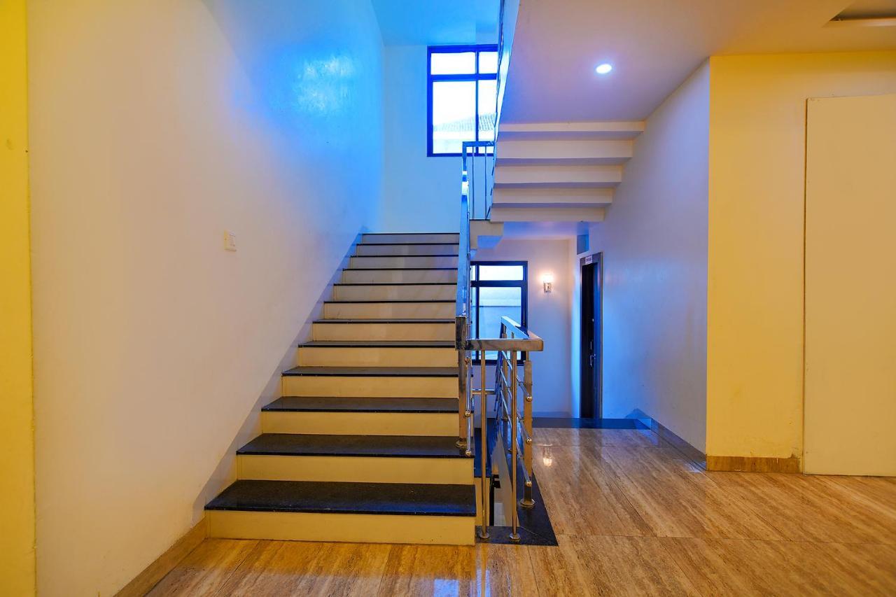 Fabhotel Shubhshree