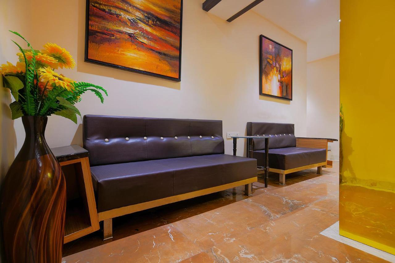 Fabhotel Imperial Regency Hotel 3*