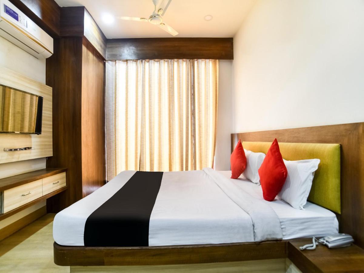 Capital O Ind679 Hotel Rajwada Palace