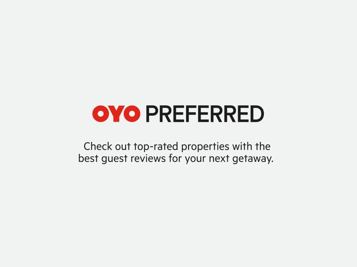 Vaccinated Staff- Townhouse Oak Silvotel Hotel