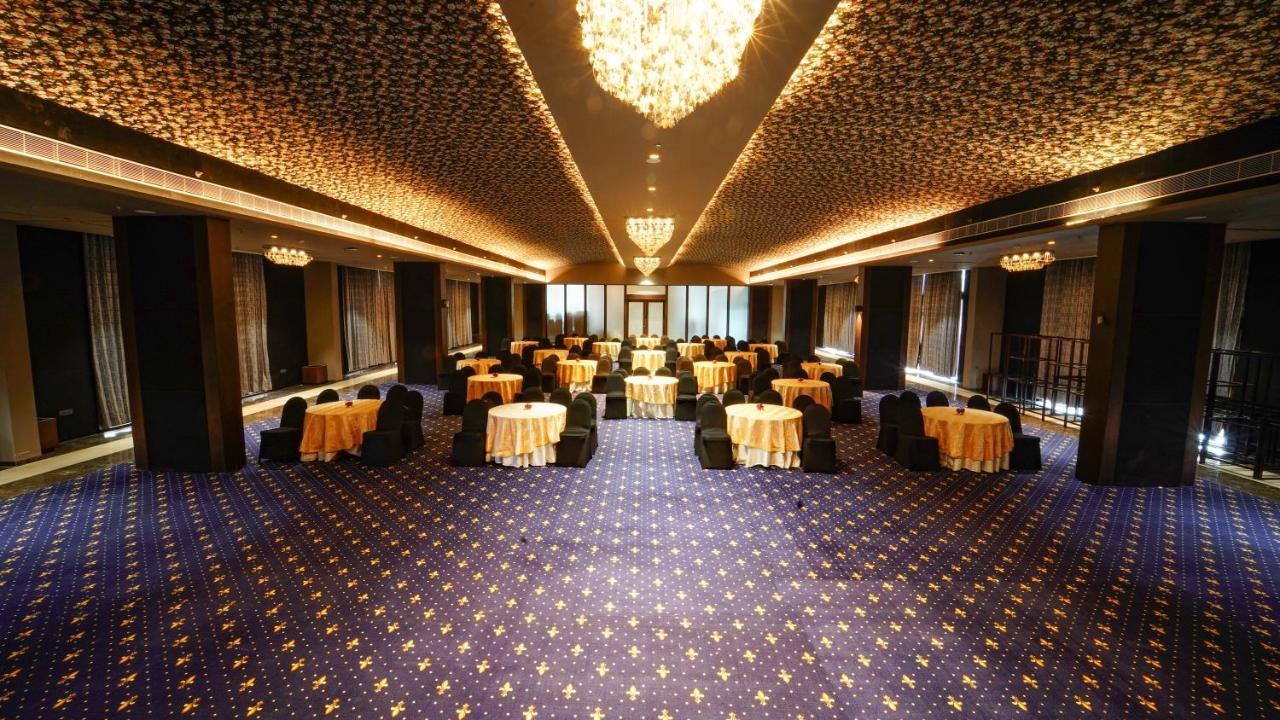 Essentia Luxury Indore