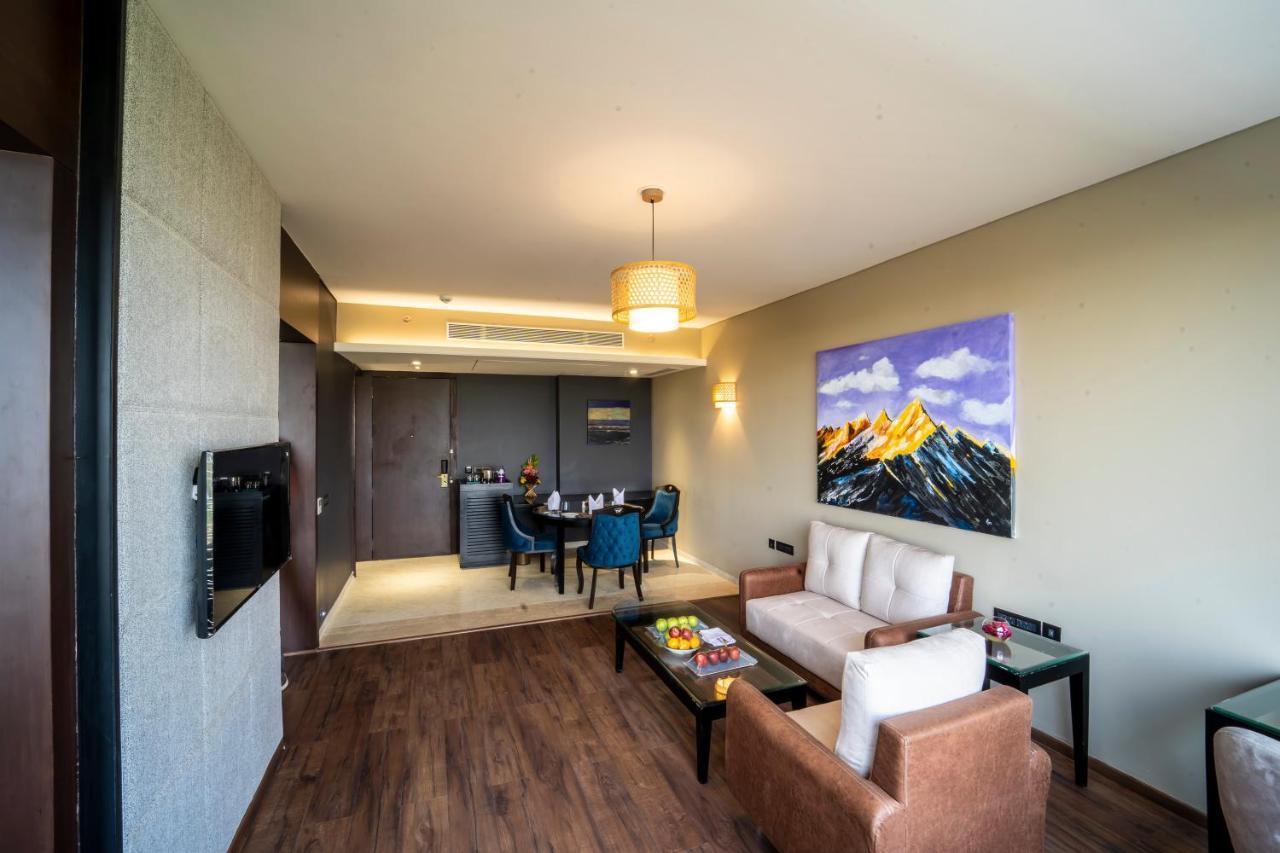 Essentia Luxury 5*