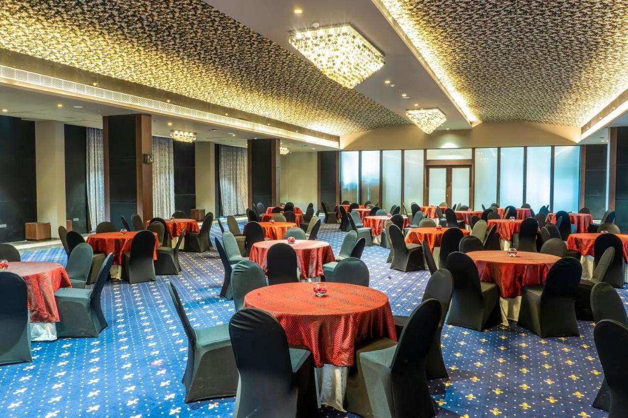 Essentia Luxury Hotel Indore