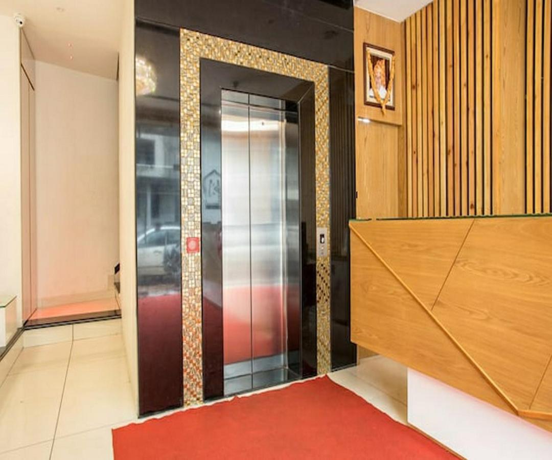 Cherrystay Kiran Inn Hotel Indore