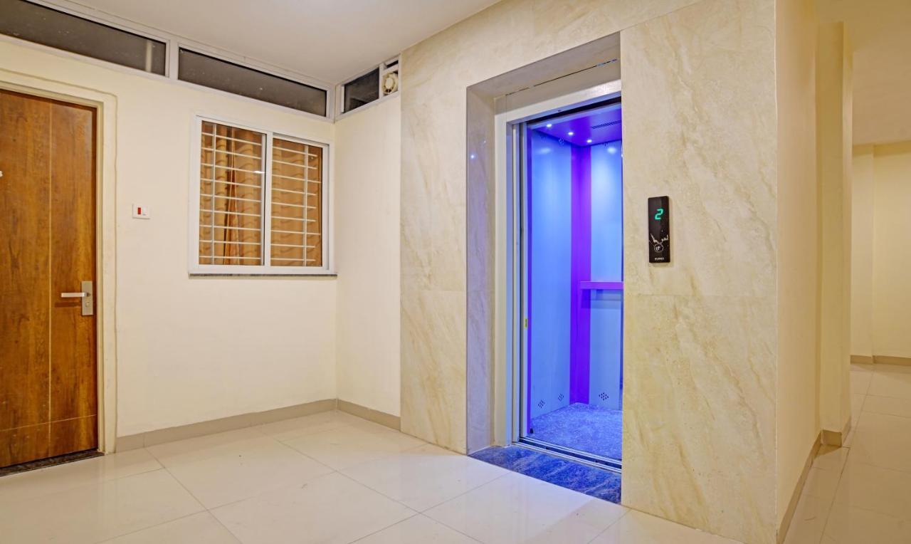 Hotel Treebo Royal Empire 3*