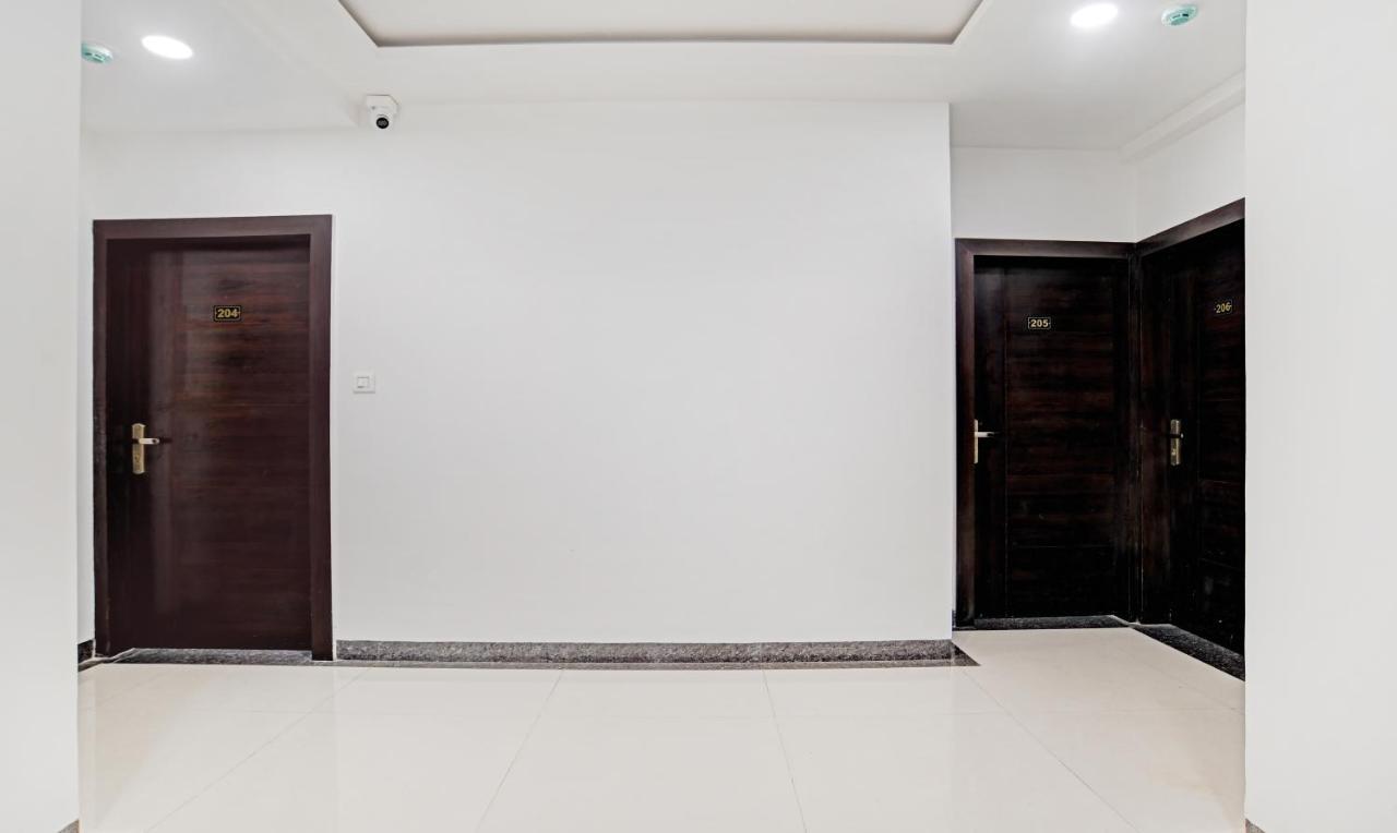 Treebo Grand Euro Pipliyahana Square Indore