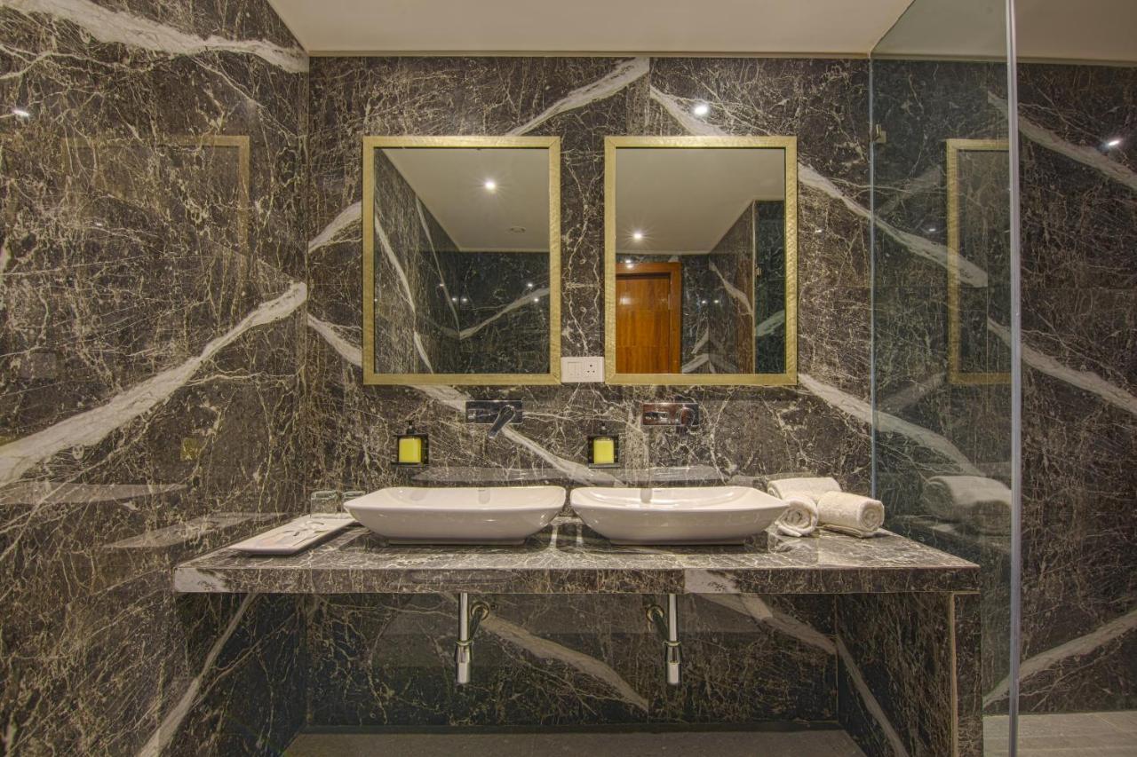 Sarovar Portico , Hotel 4*
