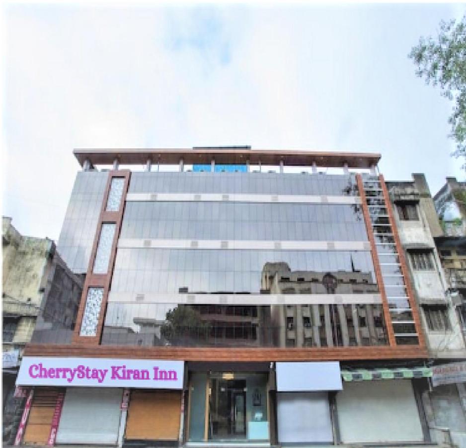 Cherrystay Kiran Inn Hotel Indore