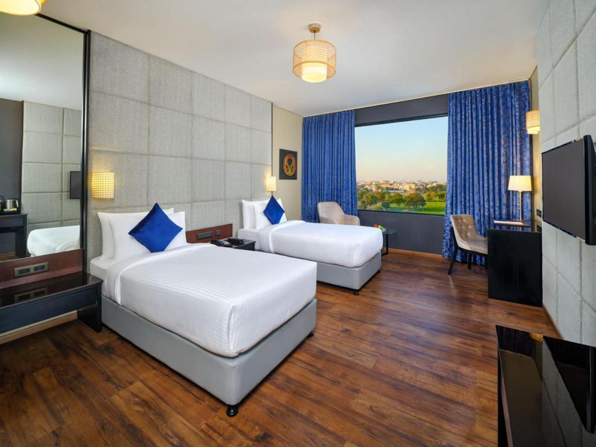 Essentia Luxury