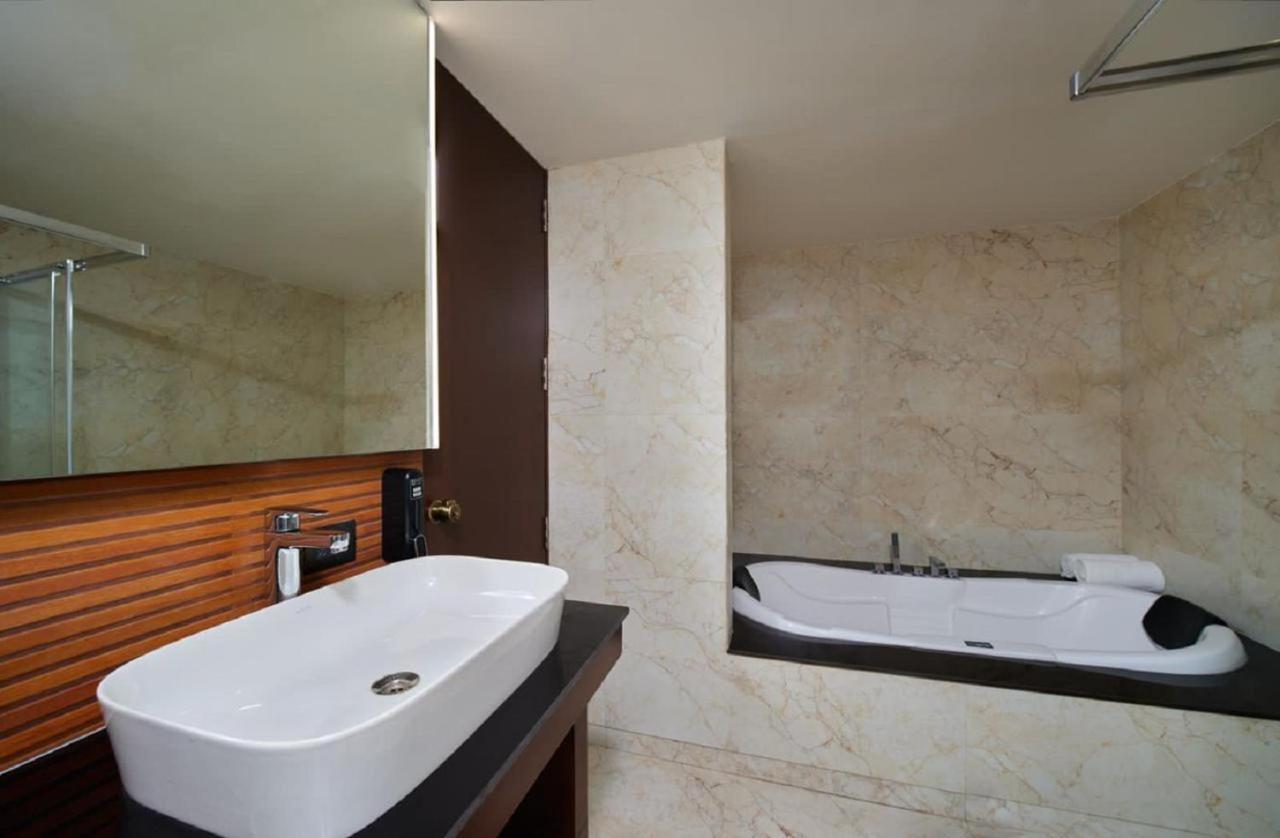 Hotel Essentia Luxury 5*