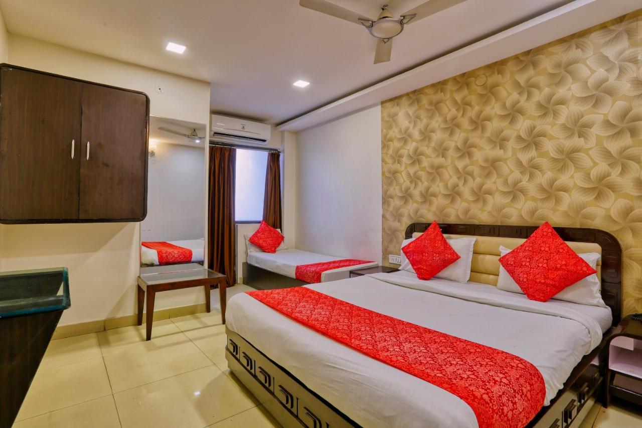 Galaxy Hotel