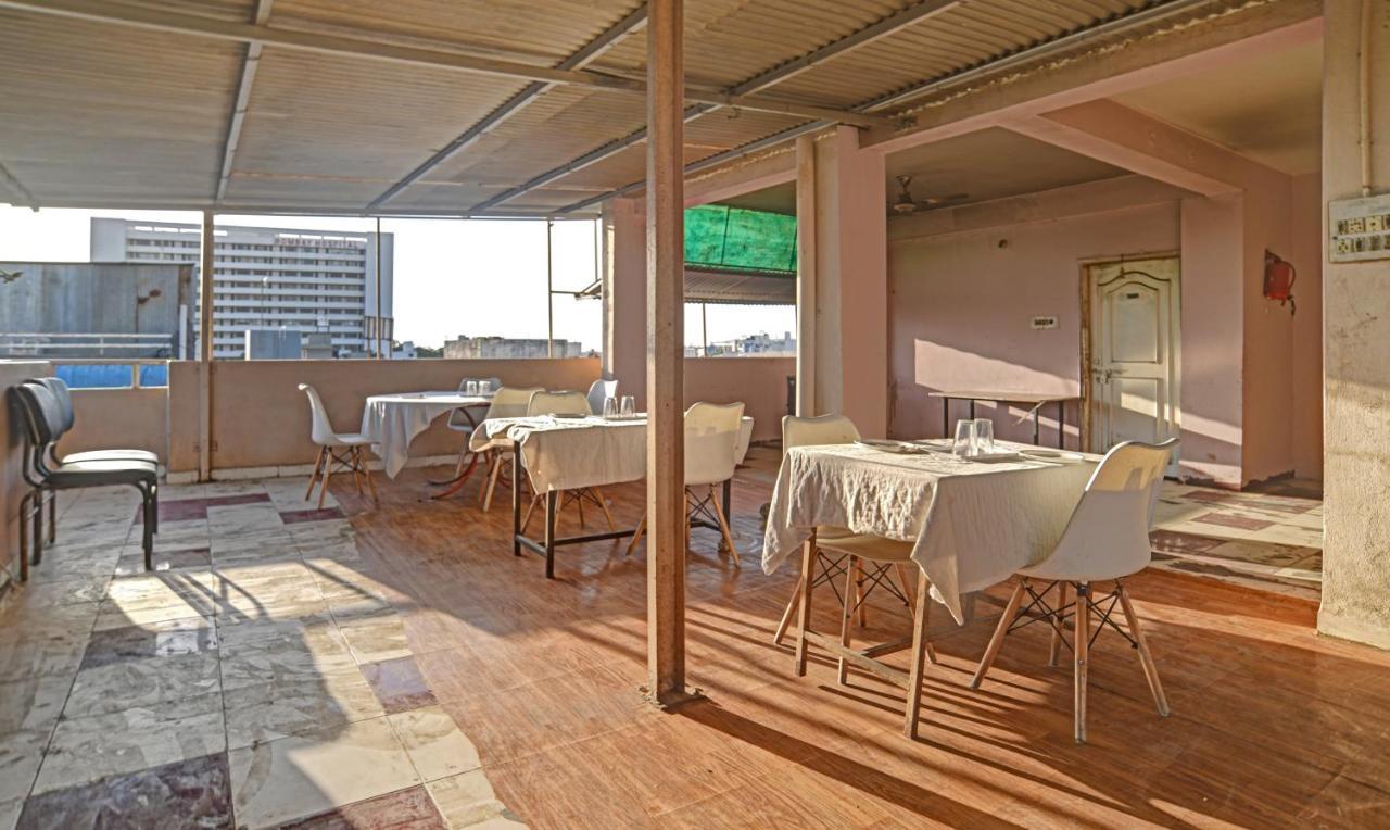 Hotel O Omkar Indore