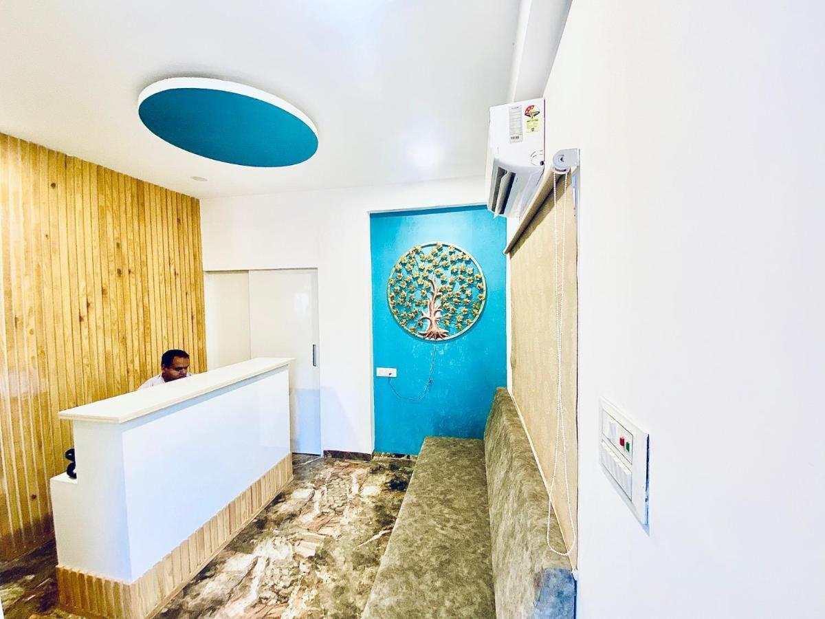 Mumbai House-lig Behind Chl Hospital Apartment Indore