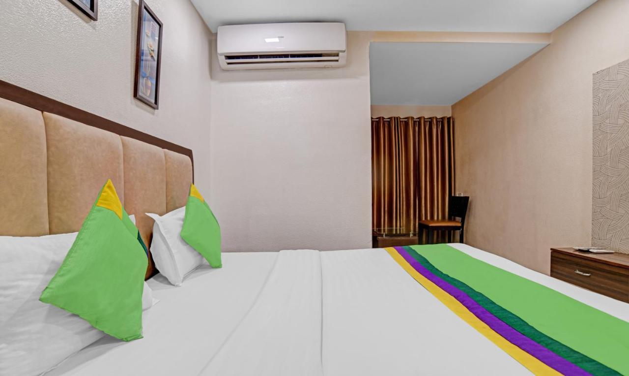 Treebo Trend Royal Galaxy Park Hotel 3*