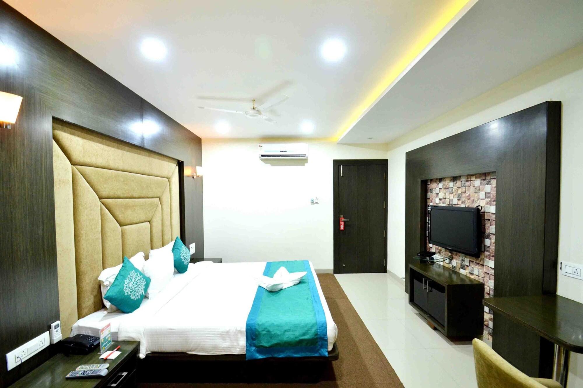 Hotel Capital O 1546 The Sensation