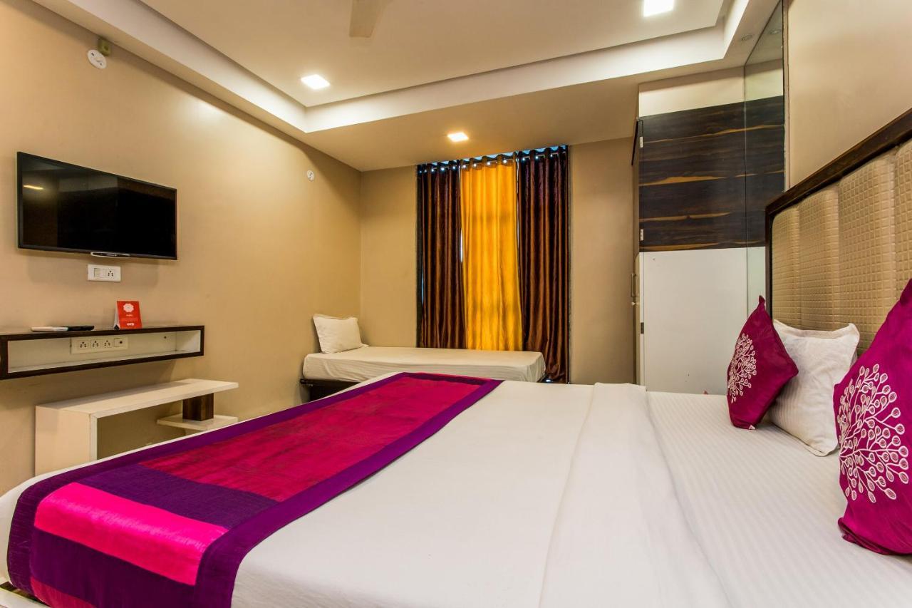 Hotel Oyo 5253 Orange Lily 3*