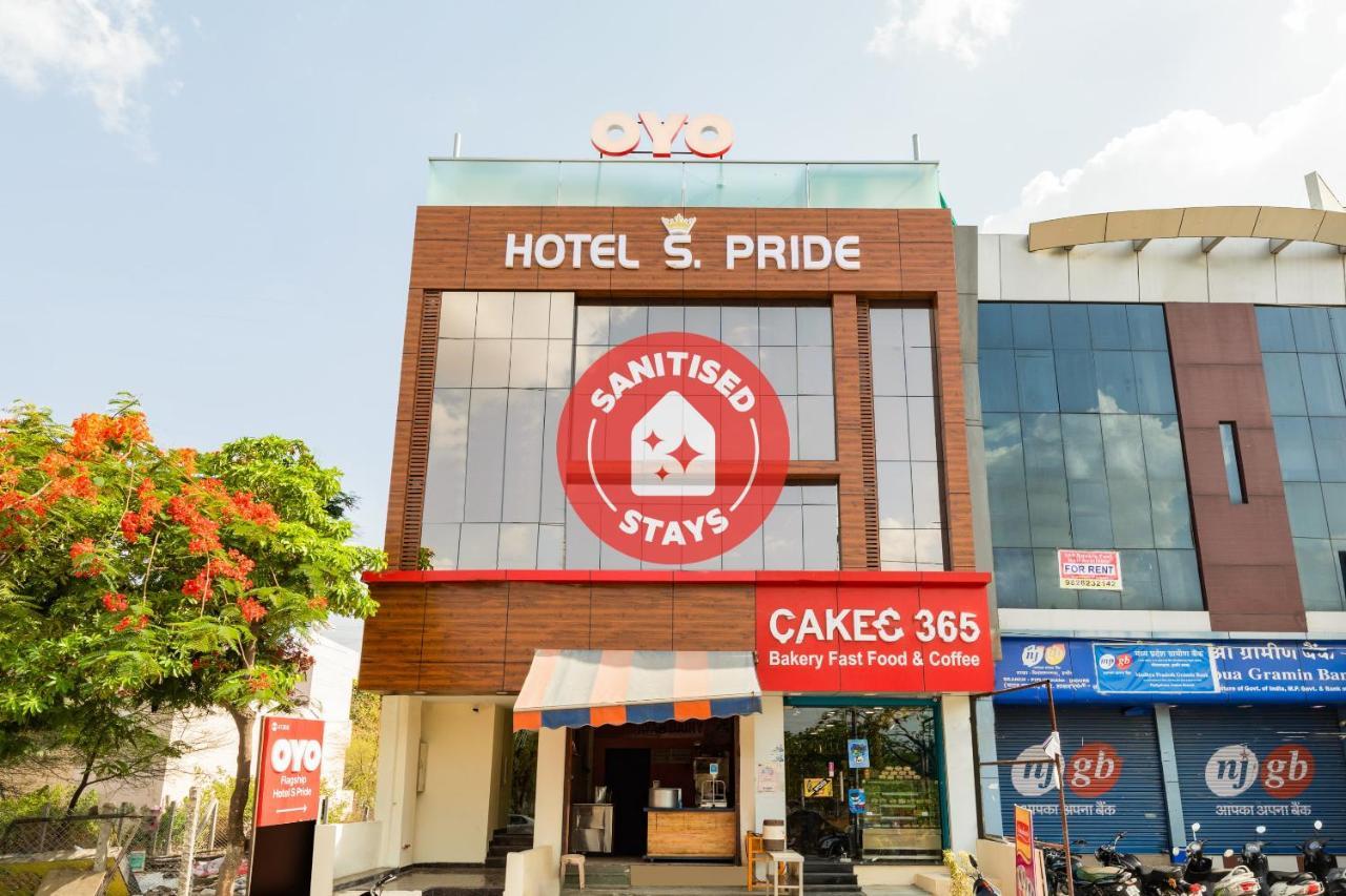 Oyo 71689 S Pride 3* Indore
