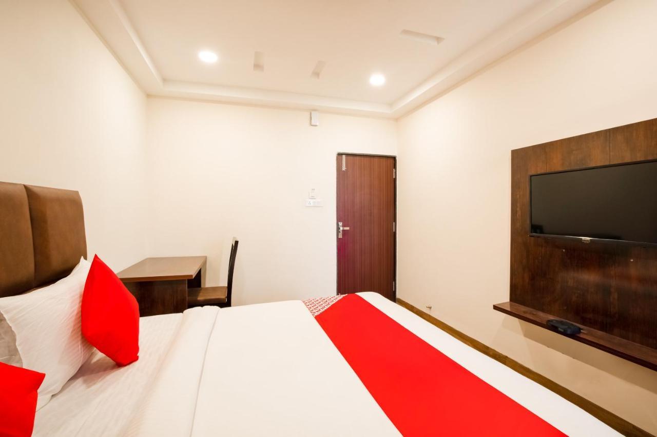 Oyo 71689 S Pride Hotel 3*