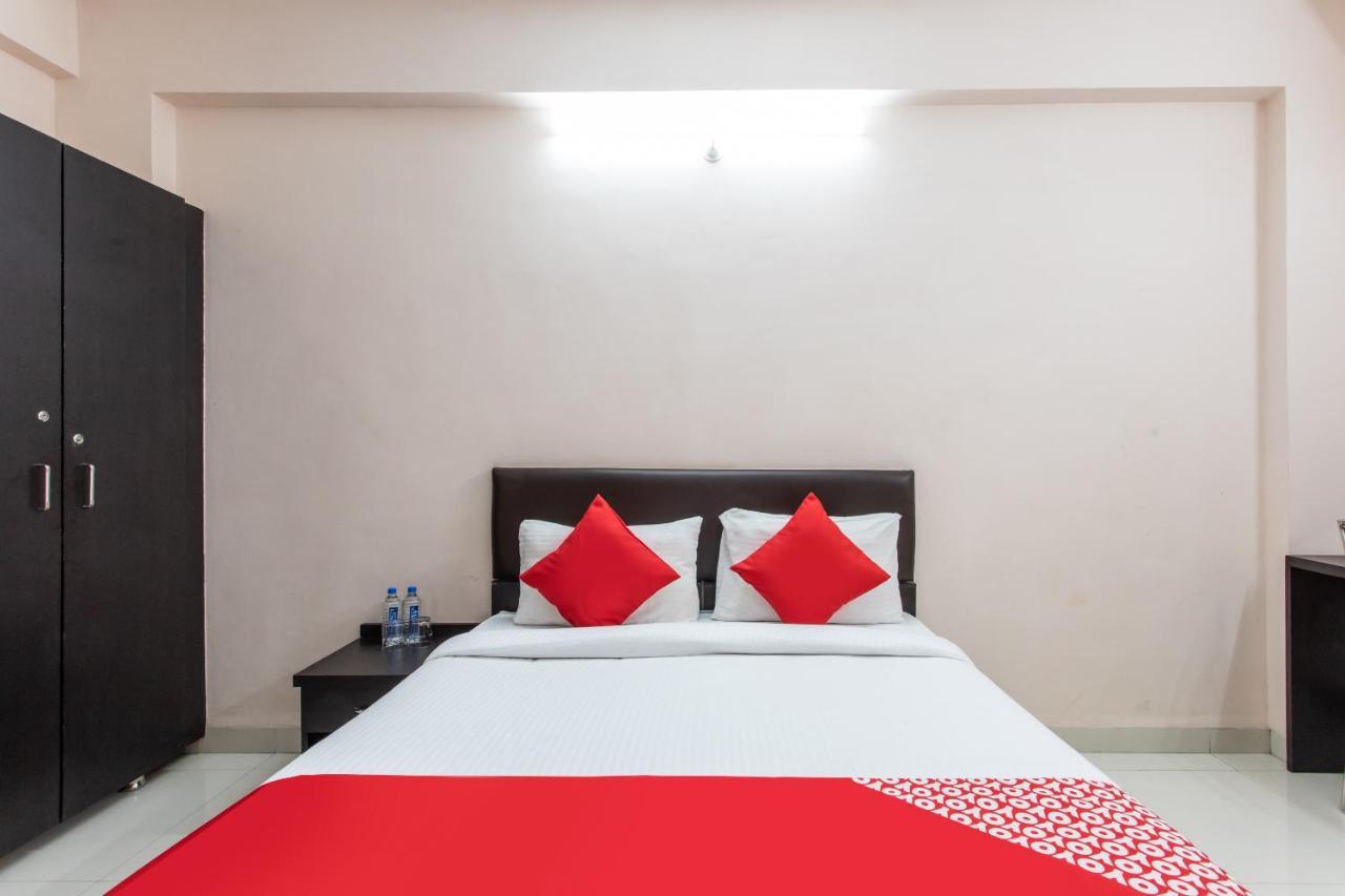 Oyo 27654 Grand Valley Hotel