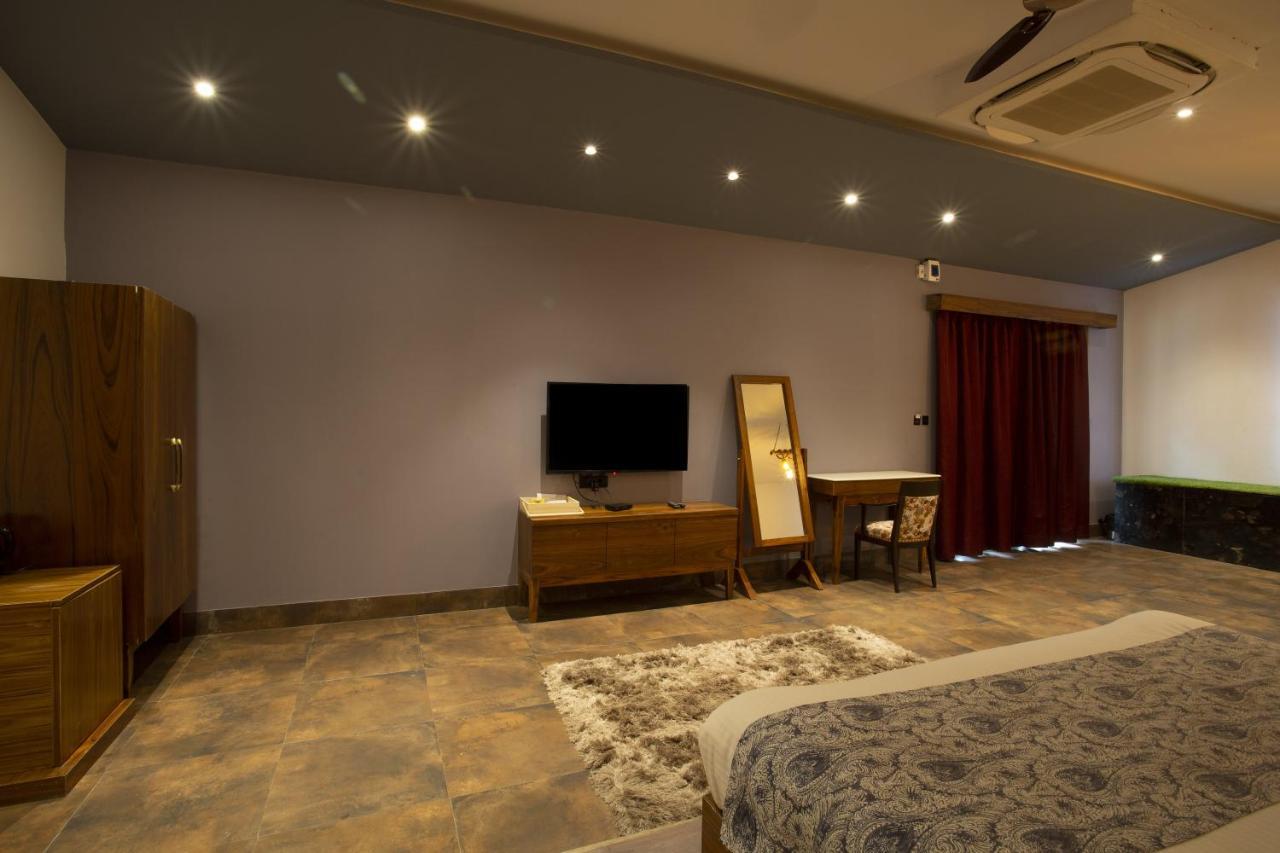 Skyline & Convention Center Hotel Indore