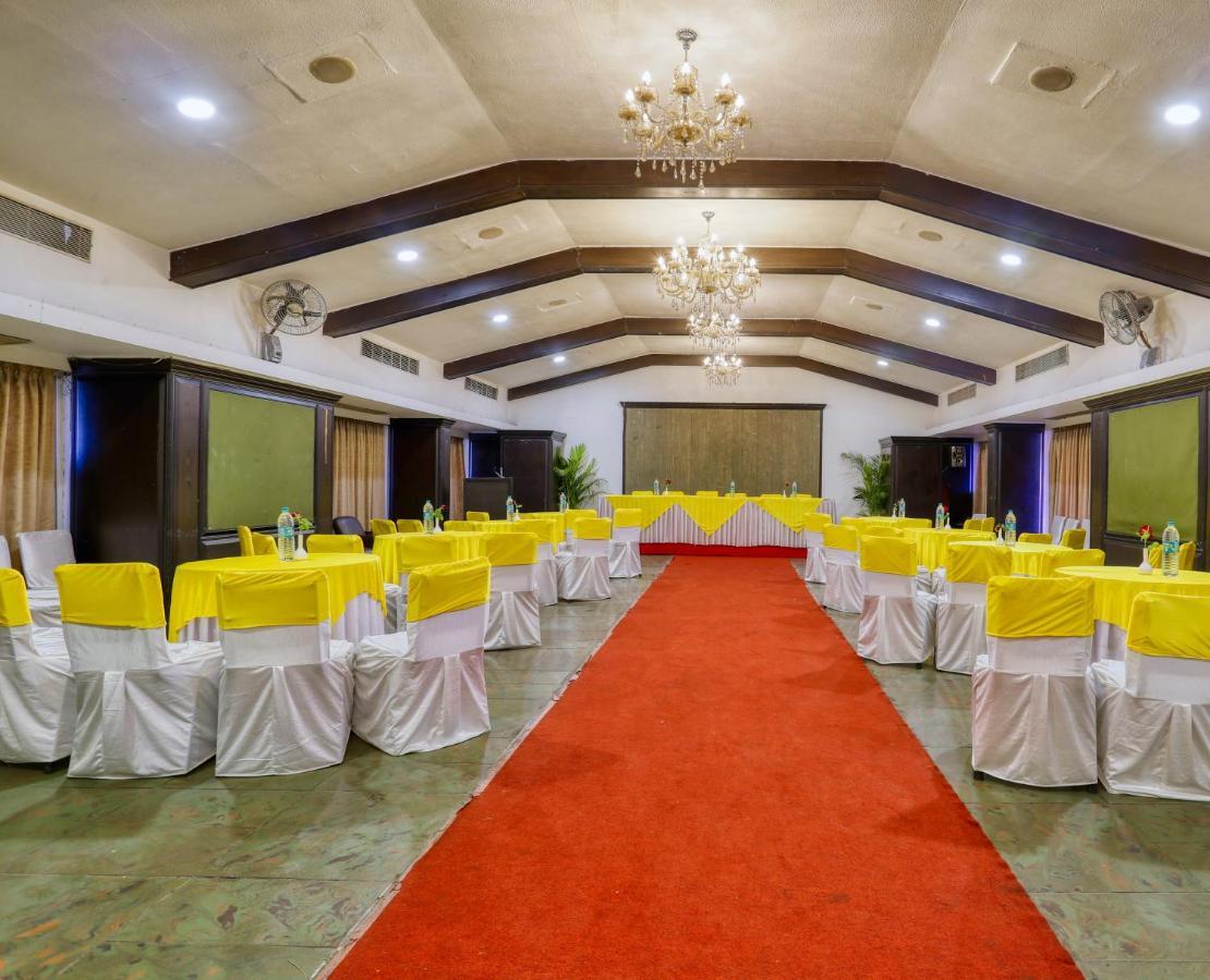 President, Pure Veg Hotel 3*