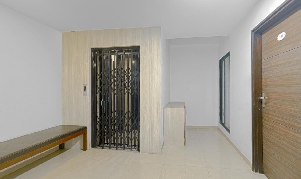 Hotel Itsy By Treebo - Utsav Suites