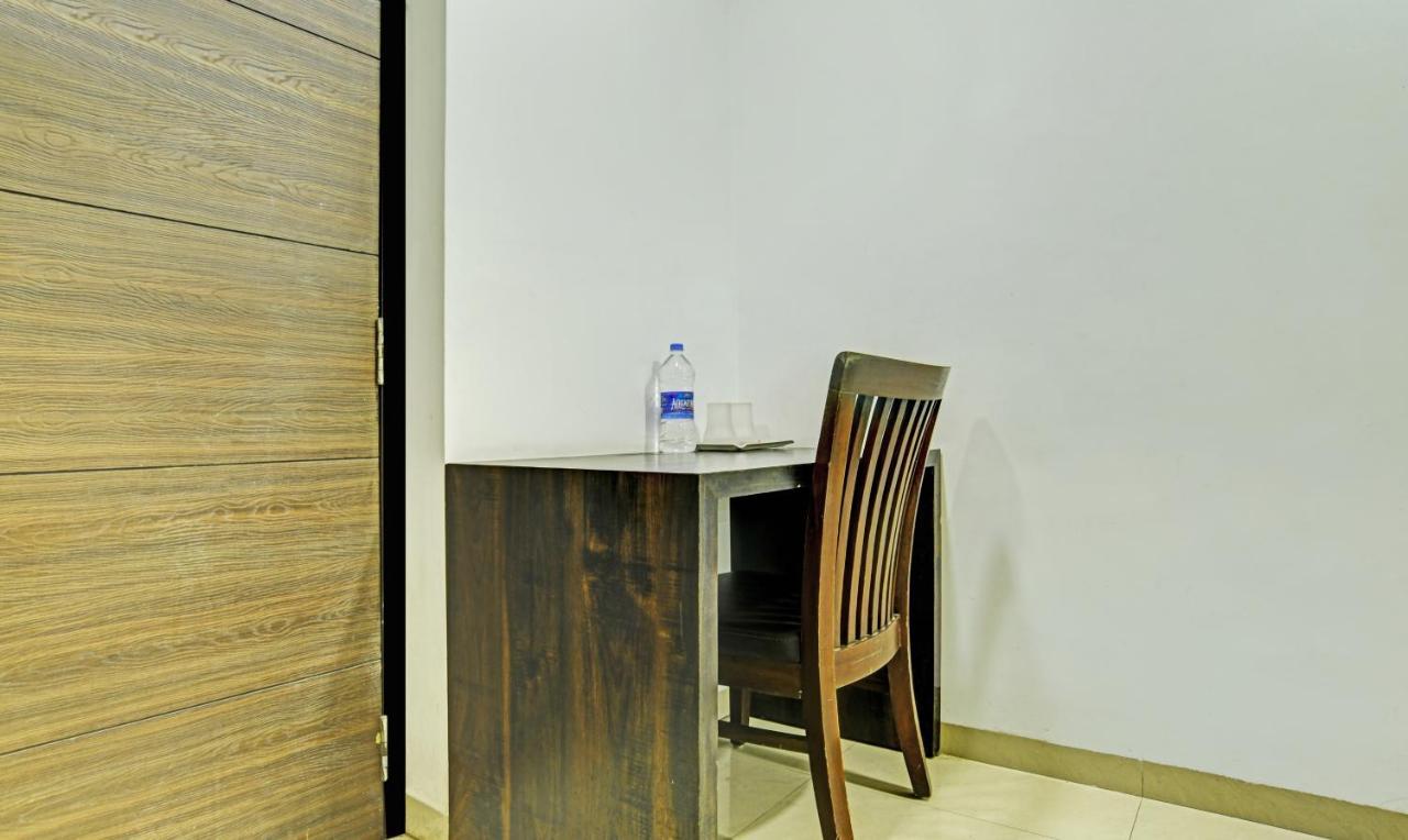 Hotel Itsy By Treebo - Utsav Suites