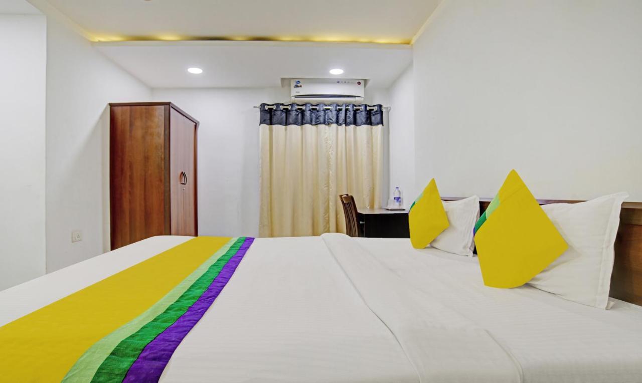 Itsy By Treebo - Utsav Suites 3* Indore