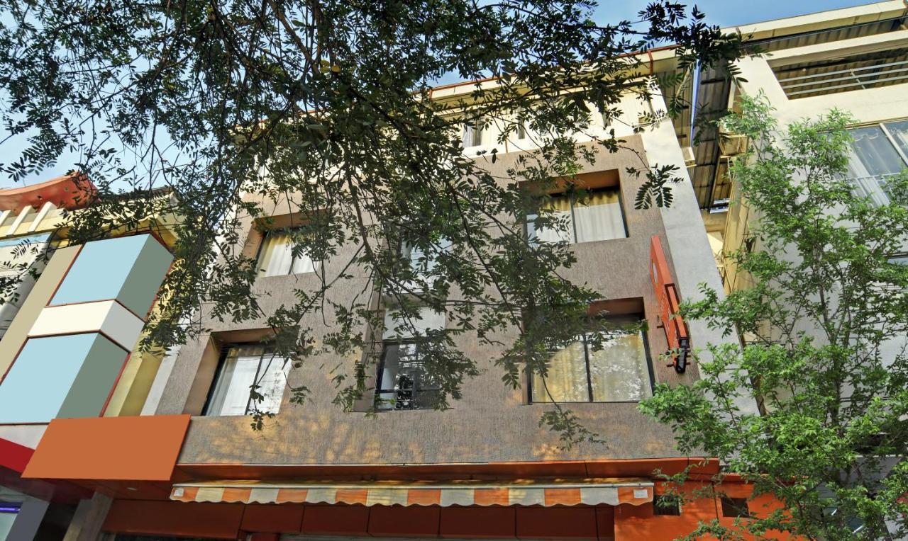 Itsy By Treebo - Utsav Suites Hotel