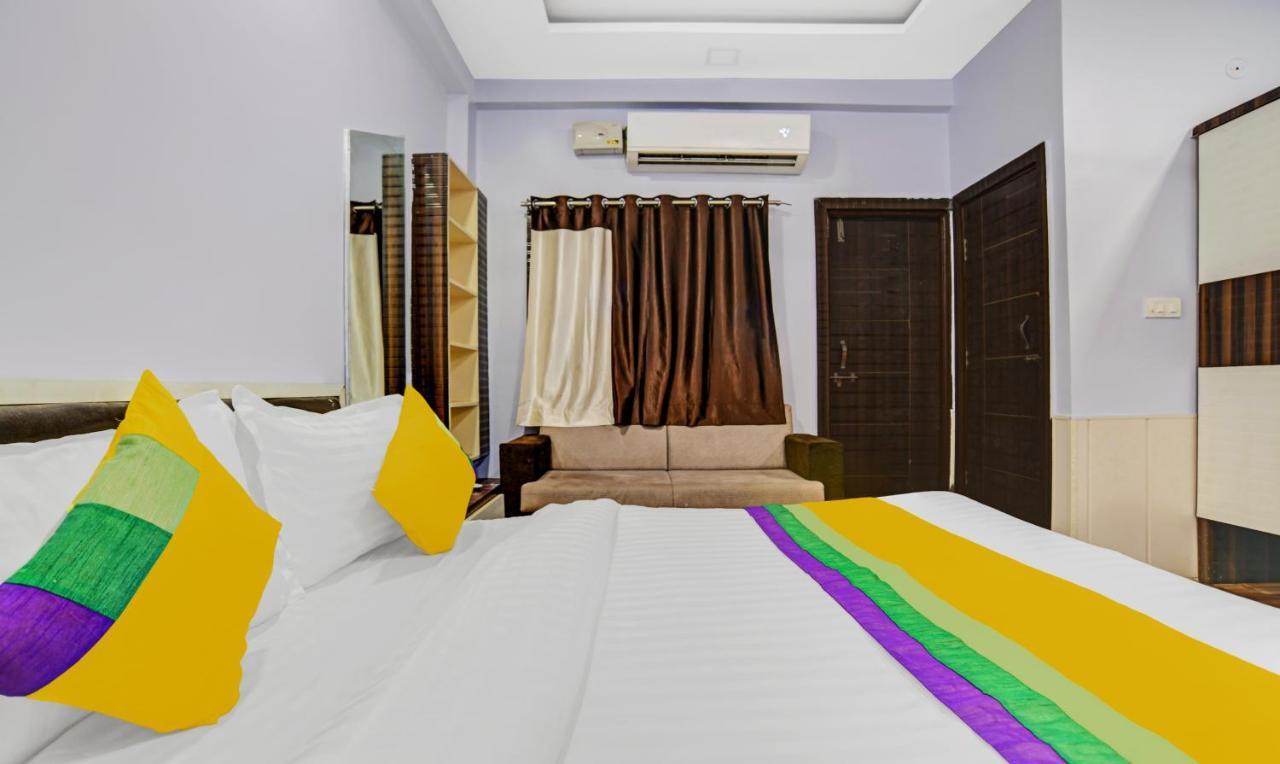 Itsy By Treebo - Utsav Hotel 3*