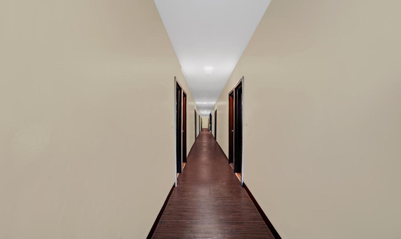 Hotel Itsy By Treebo - Utsav Indore