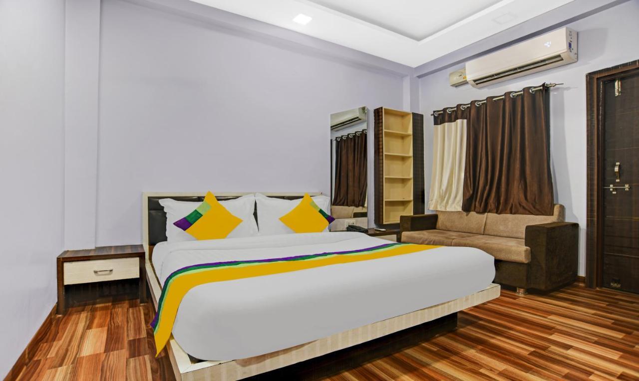 Itsy By Treebo - Utsav Indore