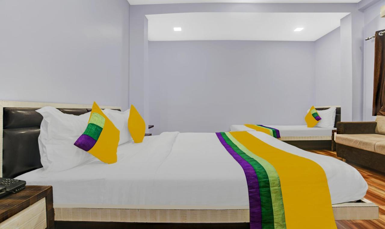 Itsy By Treebo - Utsav Indore