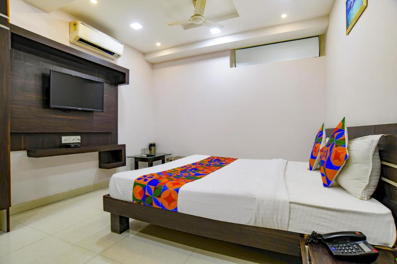 Fabhotel Grand Raj Hotel