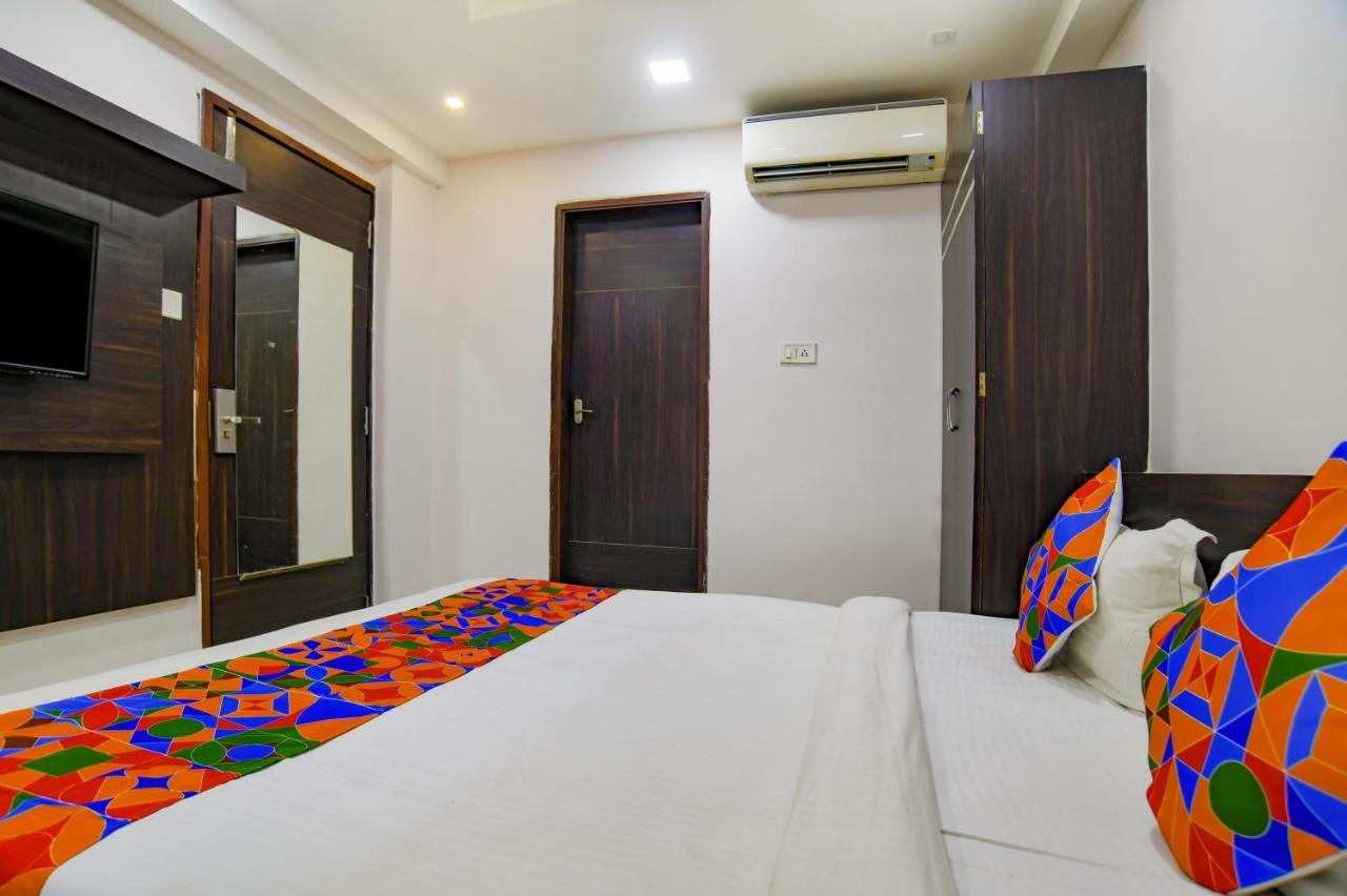 Fabhotel Grand Raj Hotel