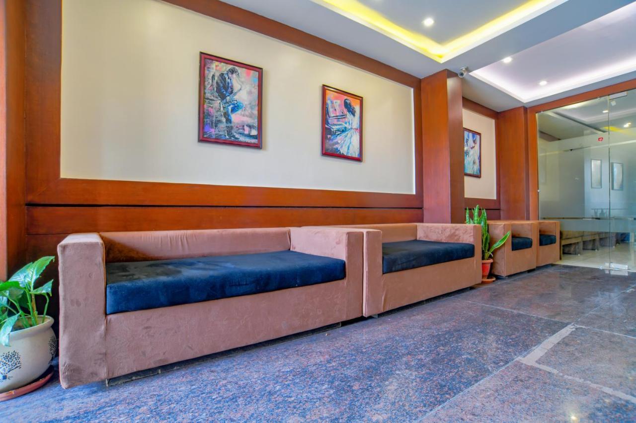 Fabhotel Grand Raj