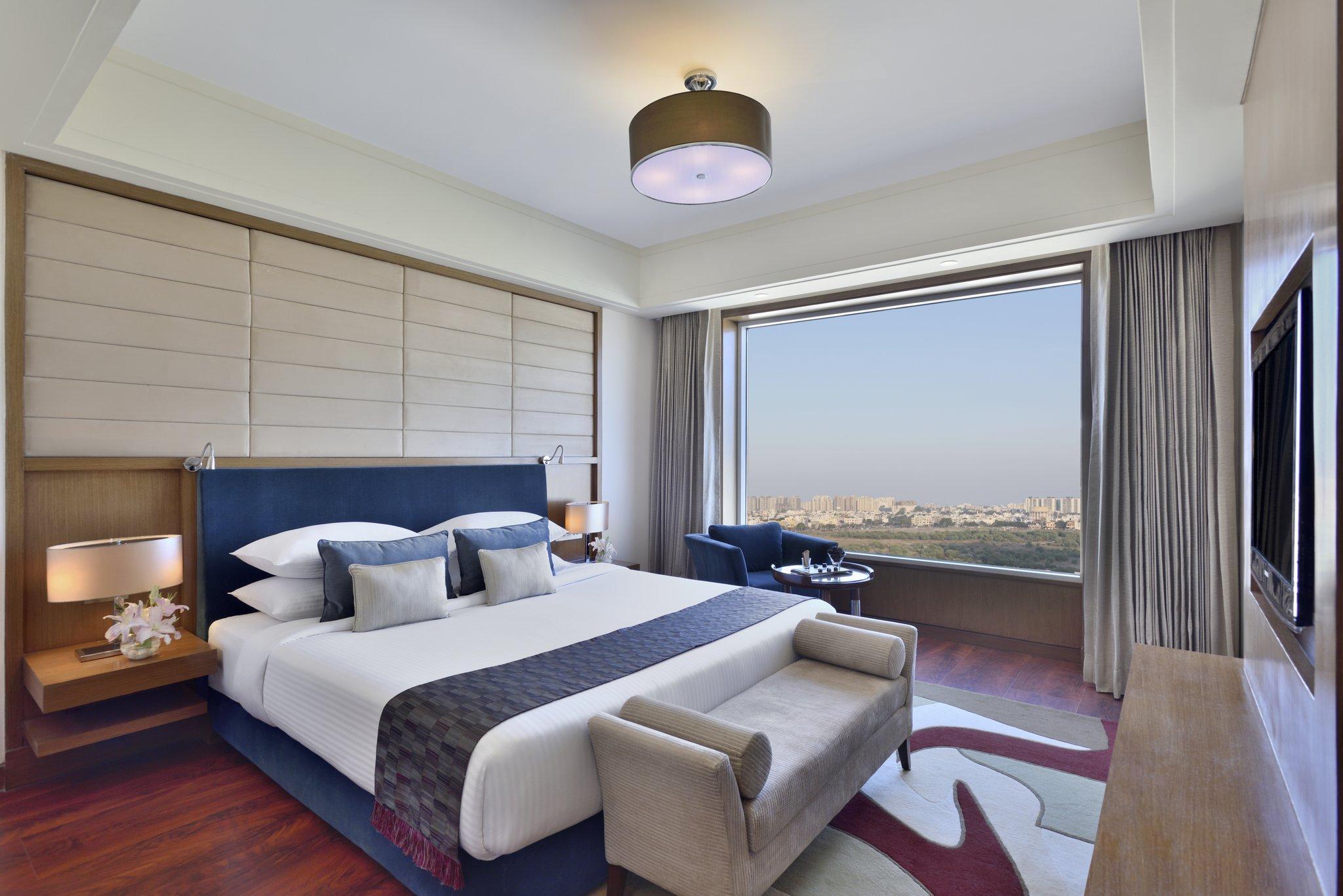 Hotel Radisson Blu Hotel, 5*