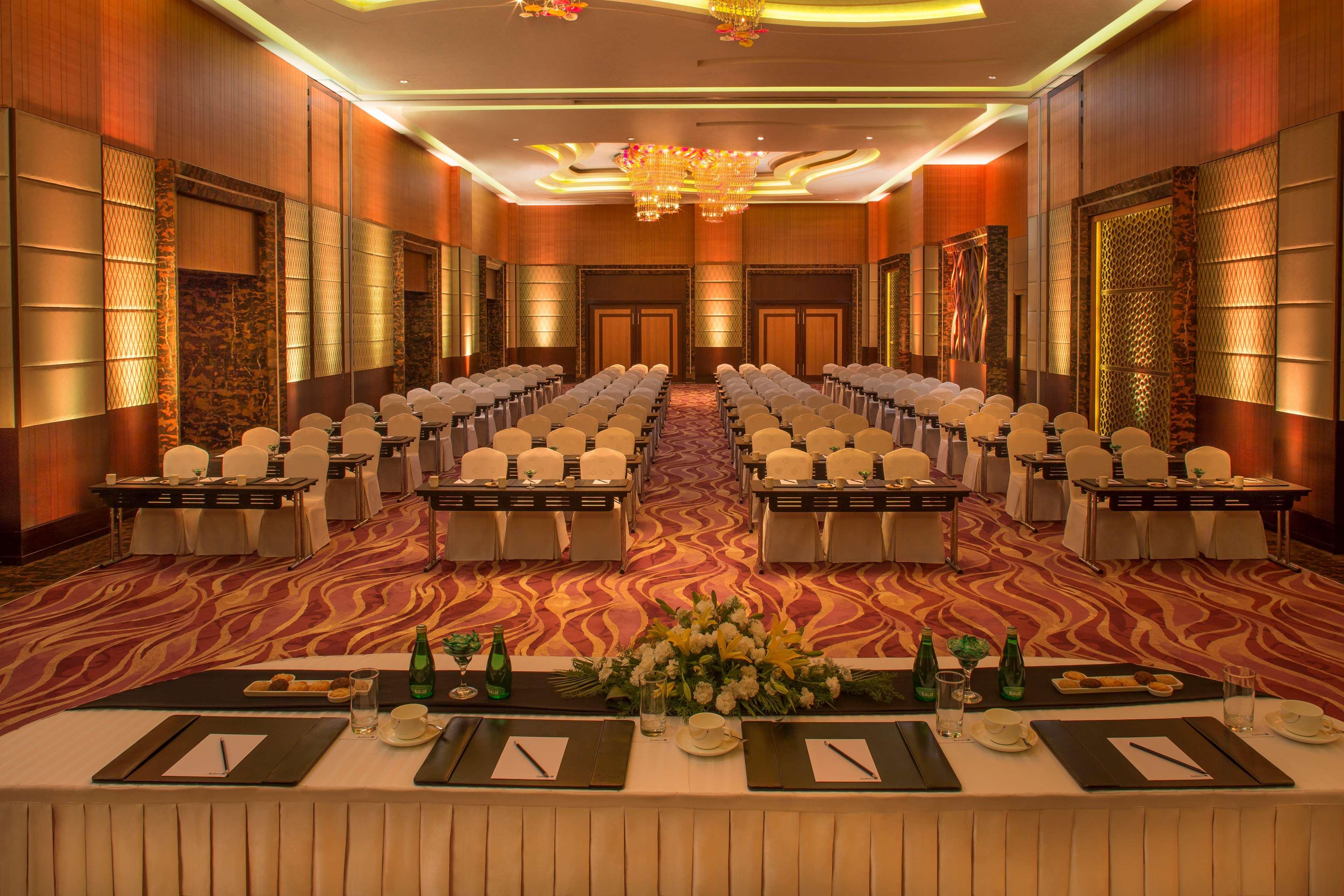 Radisson Blu Hotel, 5*