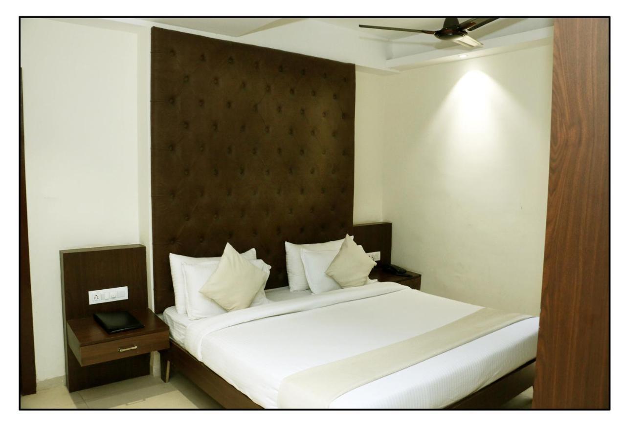 Hotel Vrindavan Palace Indore