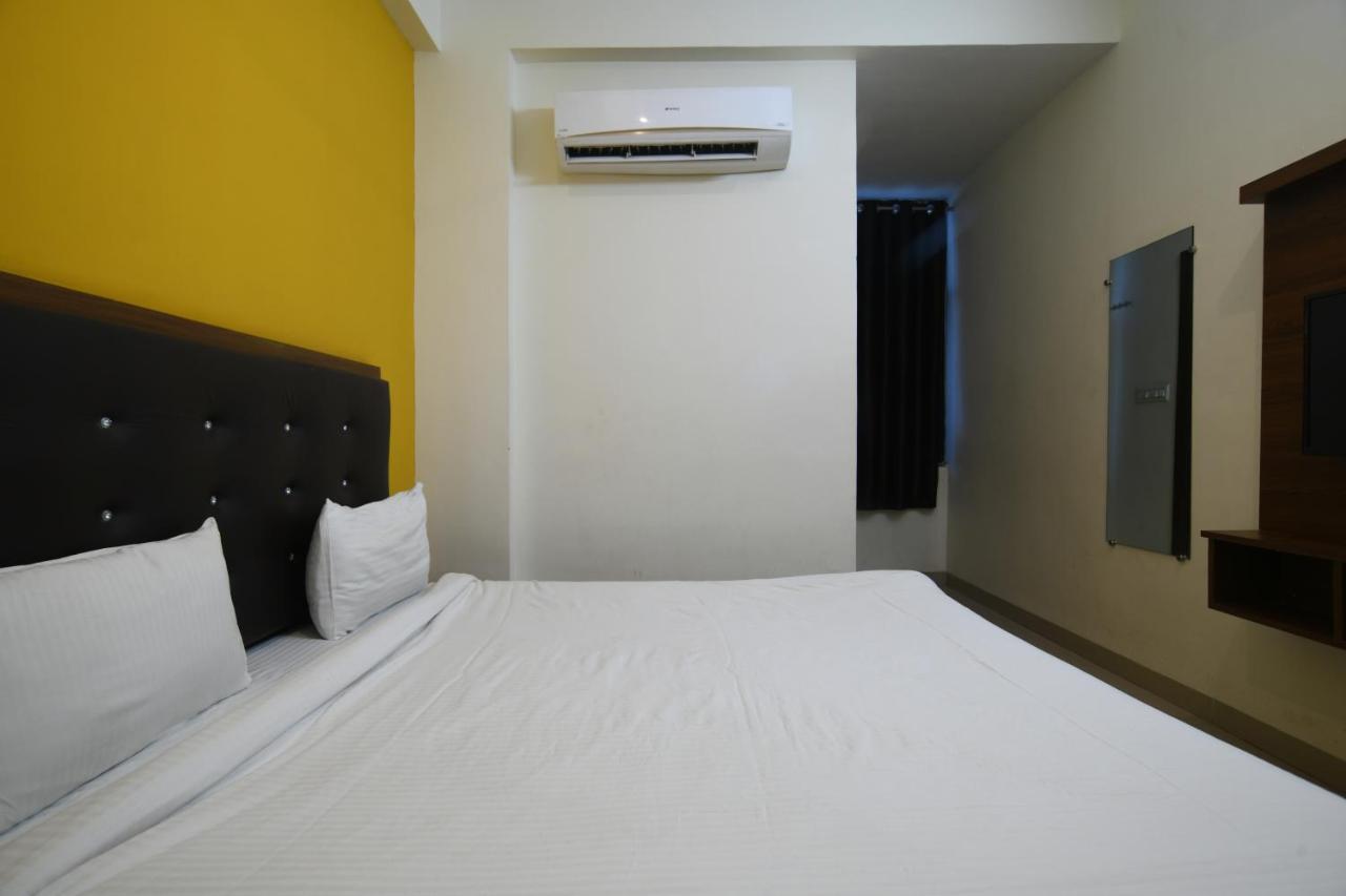 Hotel Shubhshree Residency 3*