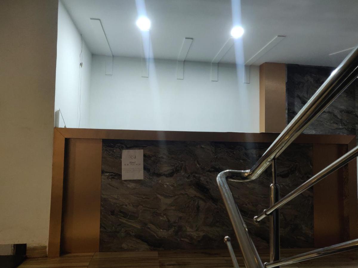 Rb Palace 2* Indore