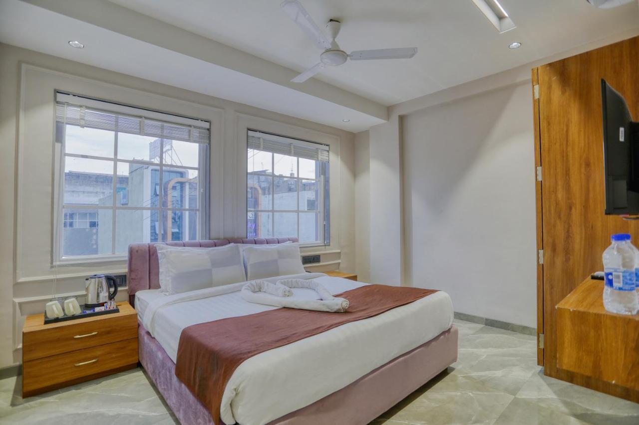 Hotel Pavilion 3*